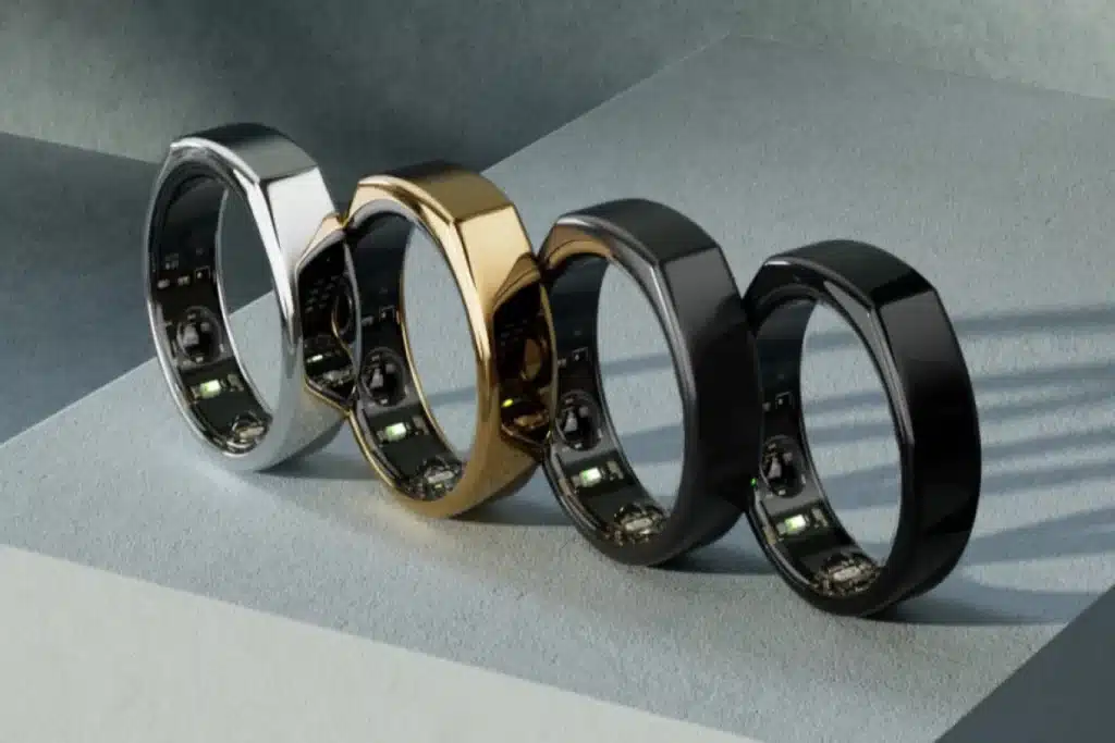 4 different galaxy ring colors shown off