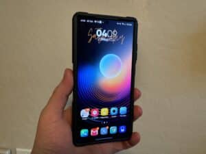 This Galaxy notification trick lets you open a notification in pop up or split screen view
