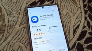 Default messaging app Samsung Messages Google Messages featured