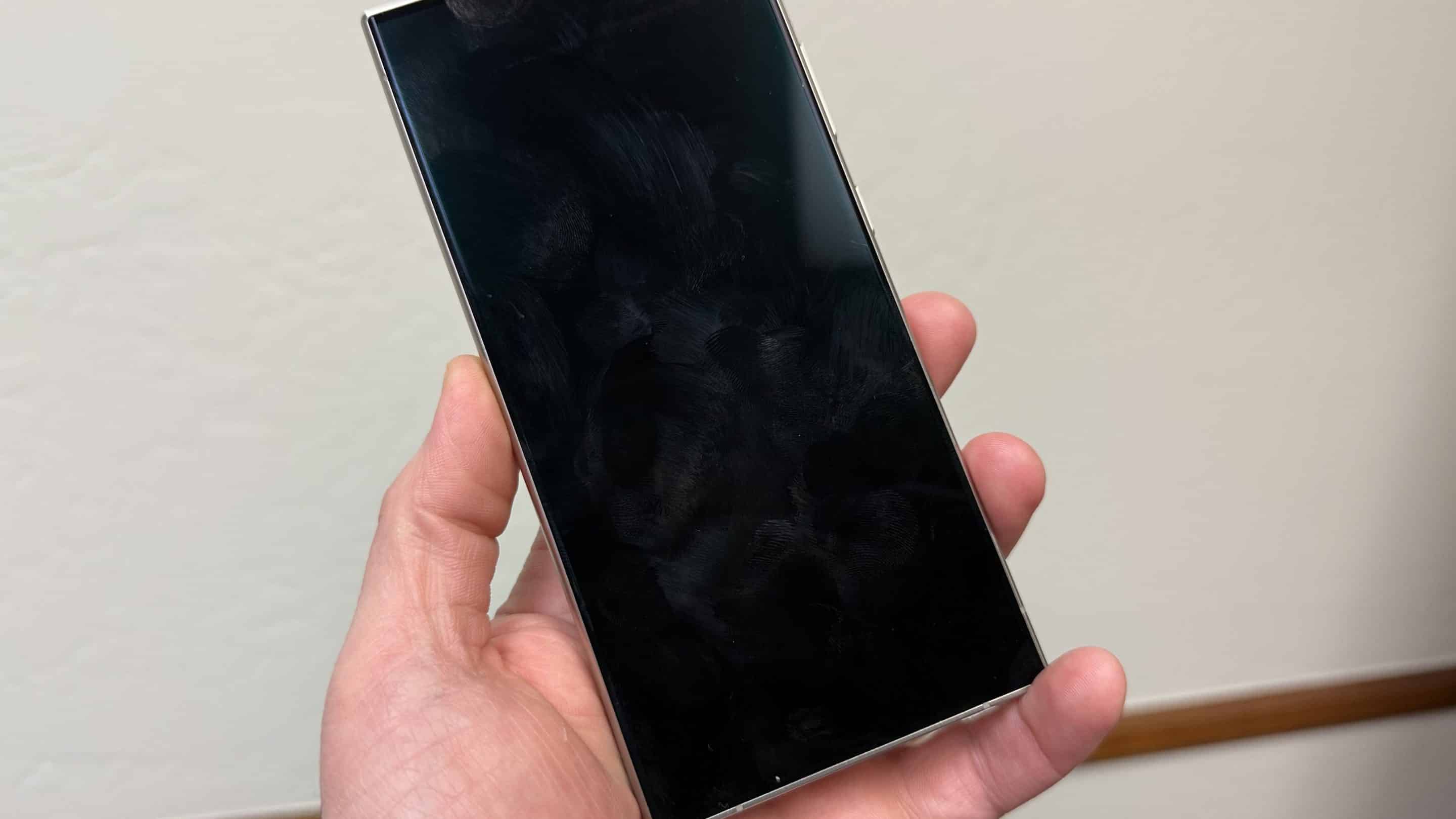 S24 Ultra Oleophobic Coating