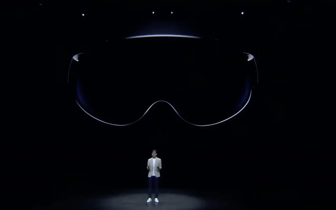 Samsung Showcases Its Android XR Headset at MWC 2025