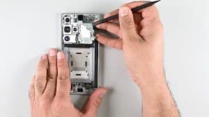 Galaxy S25 Ultra iFixit Teardown (1)
