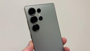 S25 Ultra Jade Green Camera
