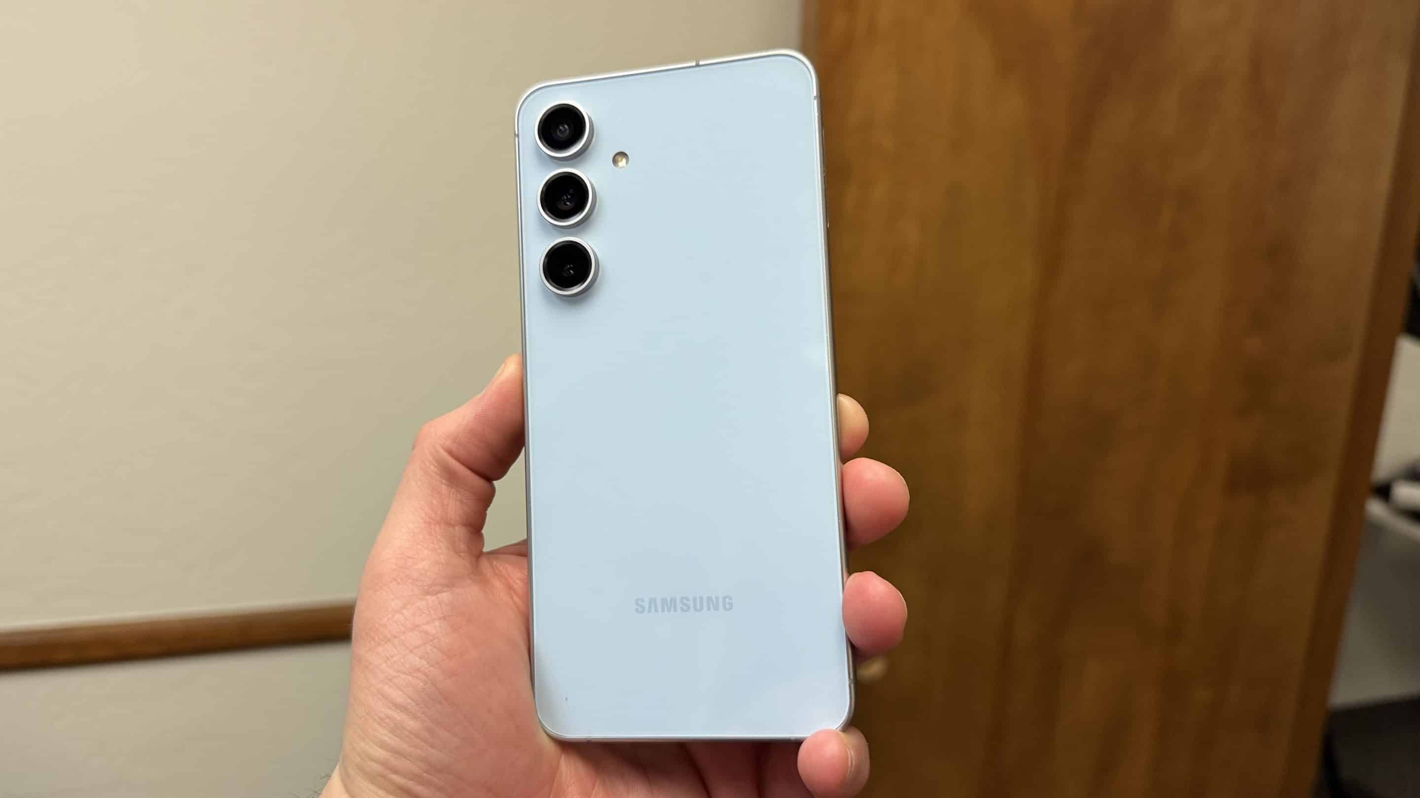 Galaxy S24 FE Blue