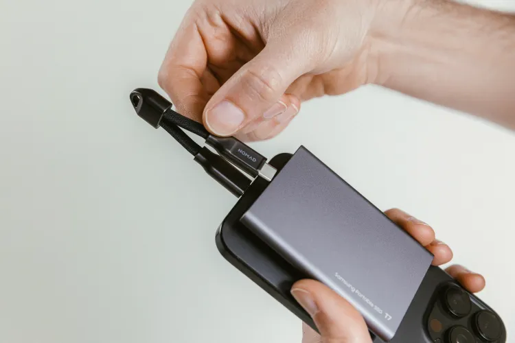 Nomad 240W ChargeKey (1)