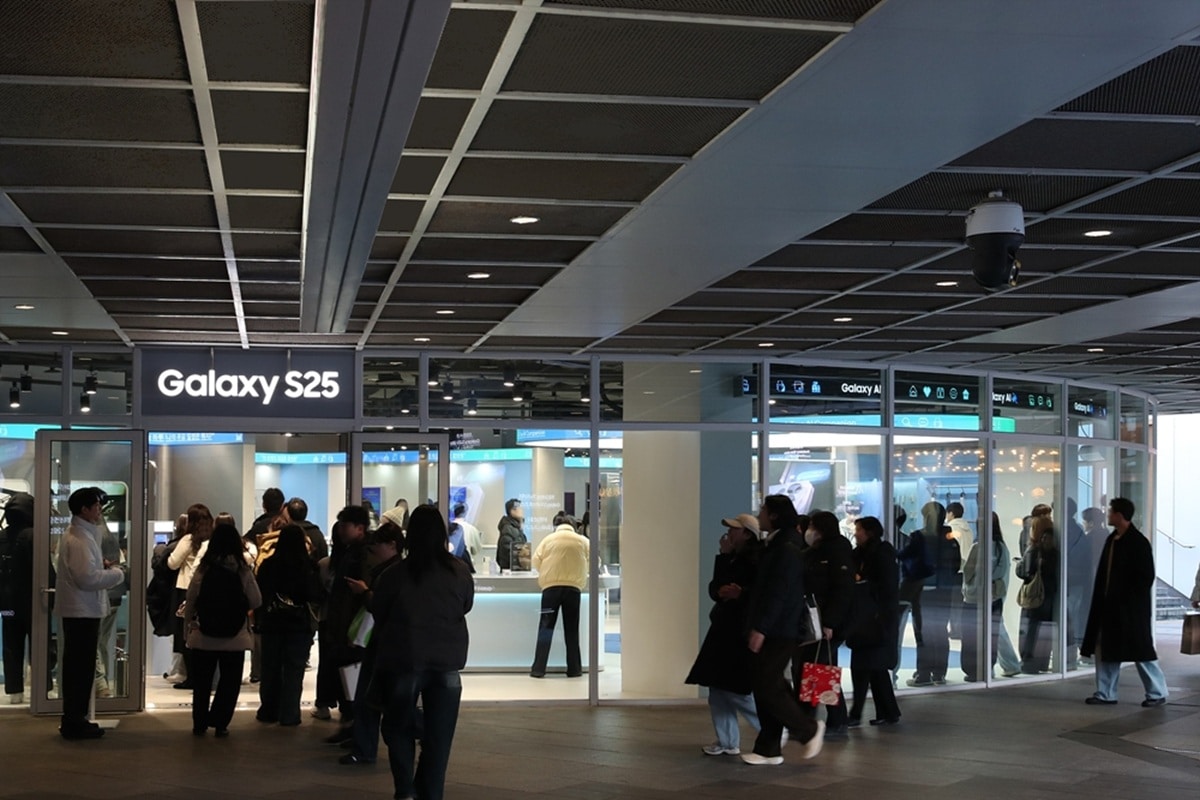 Samsung Galaxy Studio experience store 3