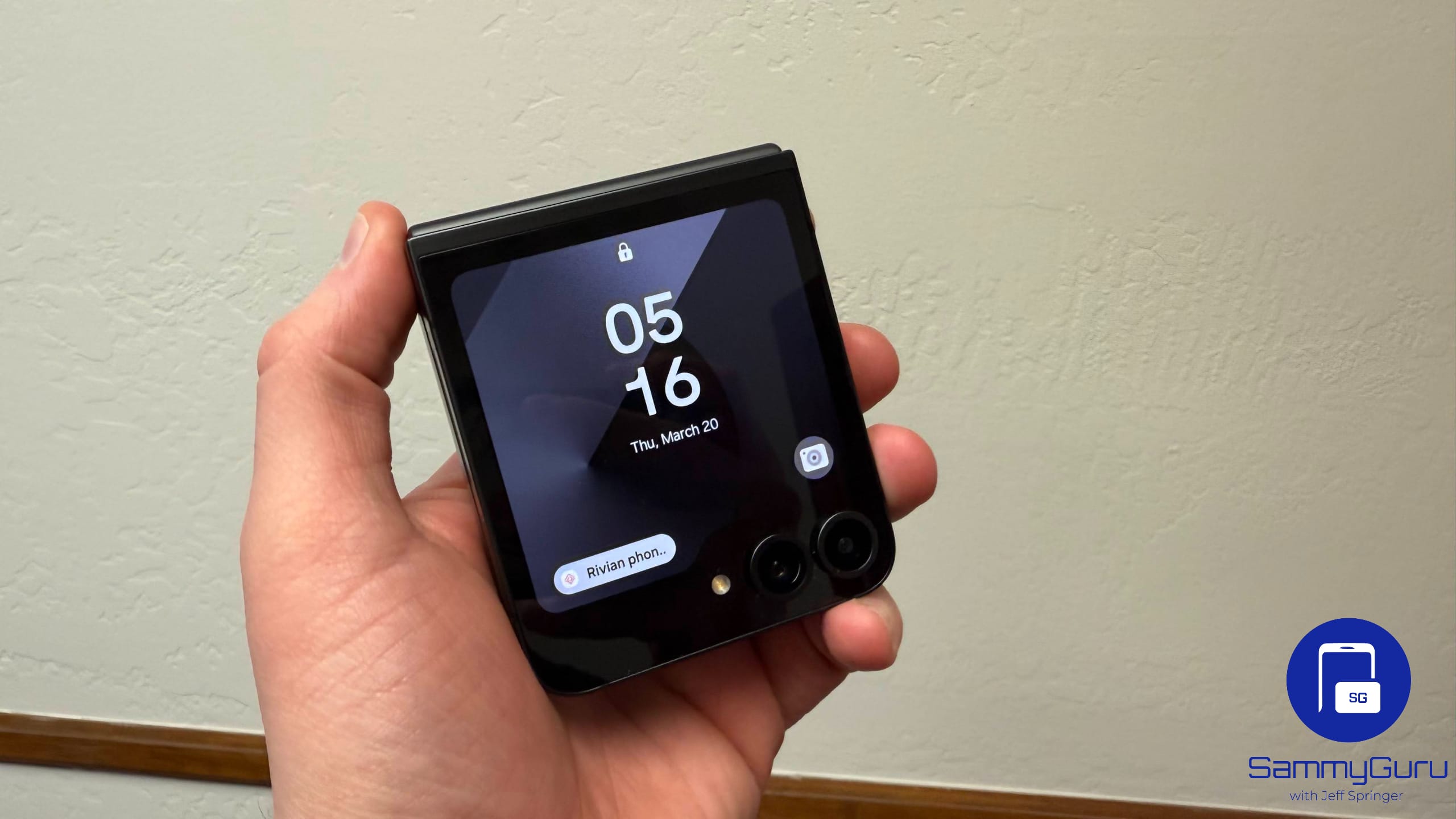 Galaxy Z Flip 6 SammyGuru 4