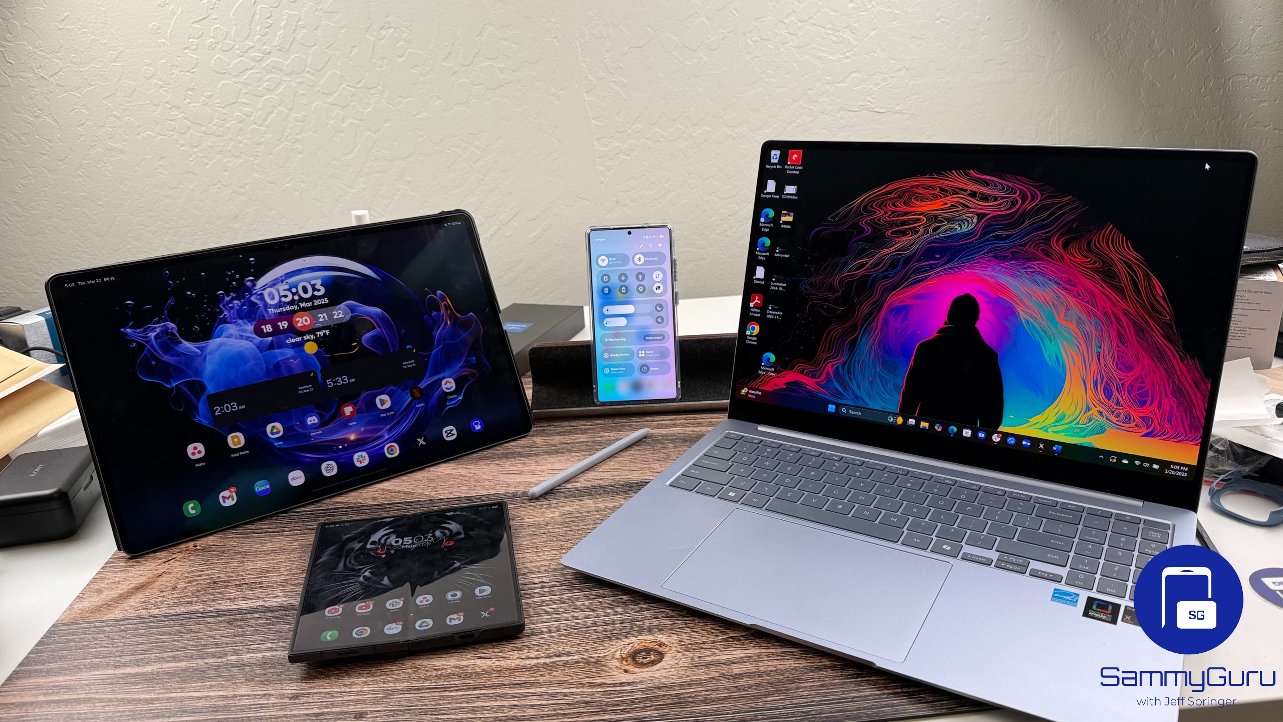 Samsung Galaxy ecosystem Book Tab Fold Watch 1 Samsung Galaxy ecosystem Book Tab Fold Watch 1