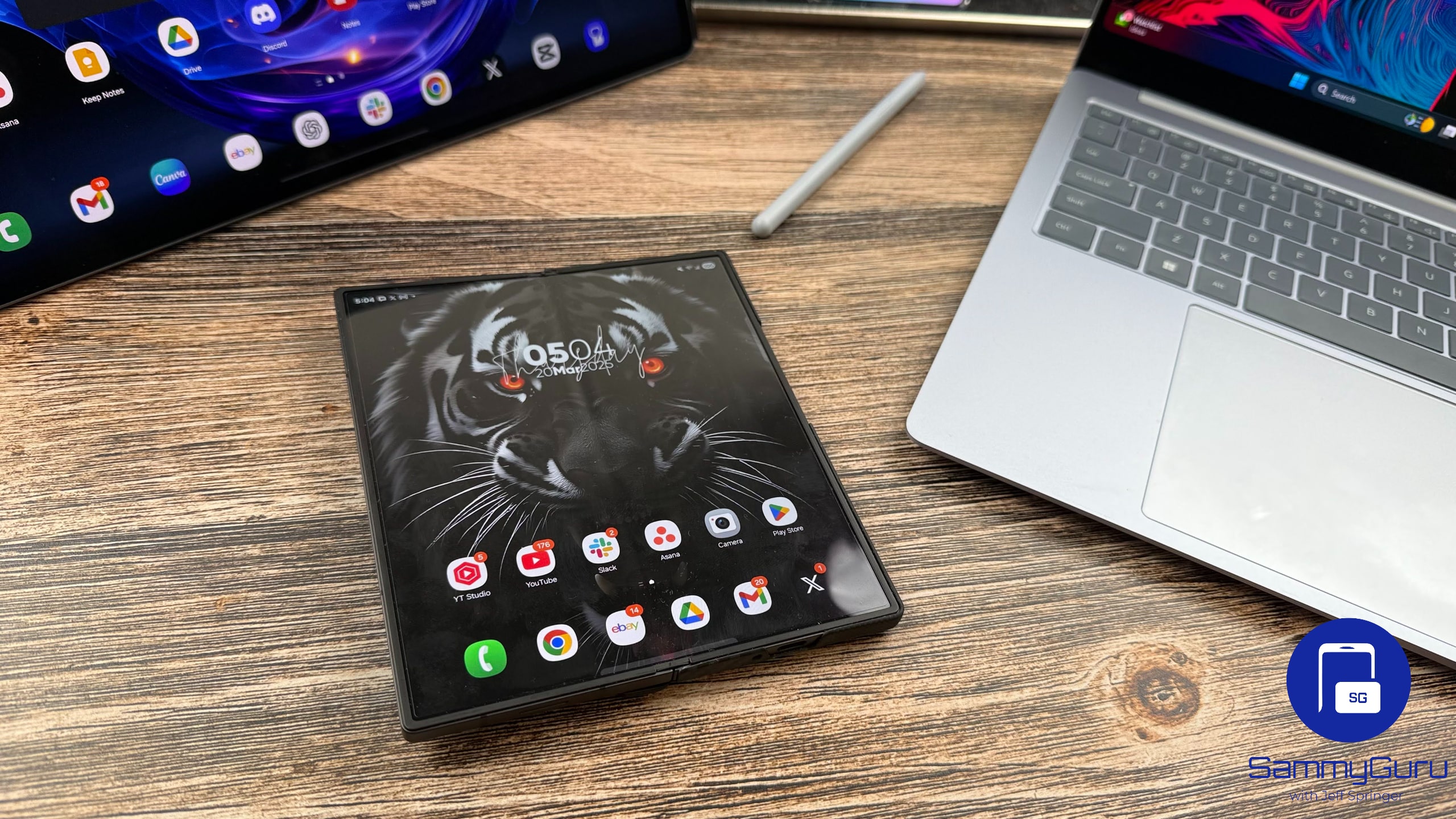 Samsung Galaxy ecosystem Book Tab Fold Watch 4