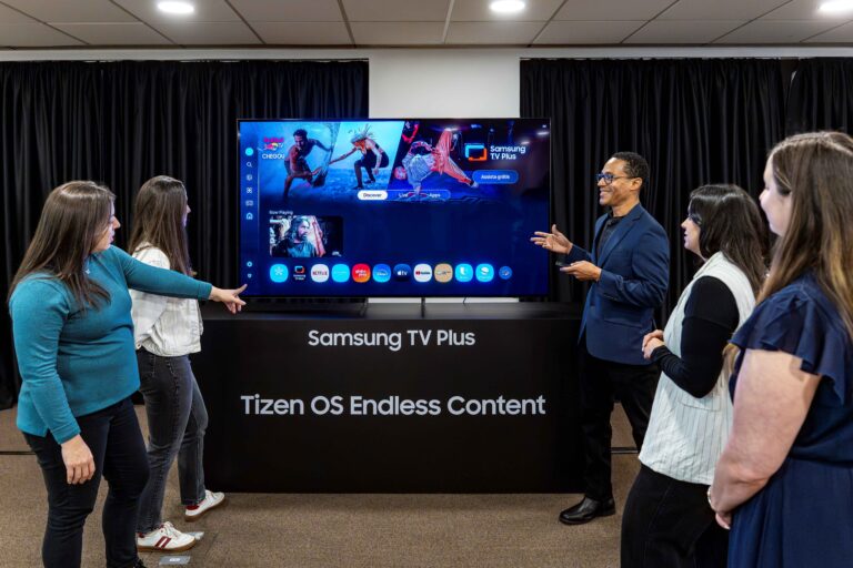 Samsung-TVs-and-Displays-Latin-America-Visual-Display-Seminar-Sao-Paulo-QLED-OLED-TIzen_dl3