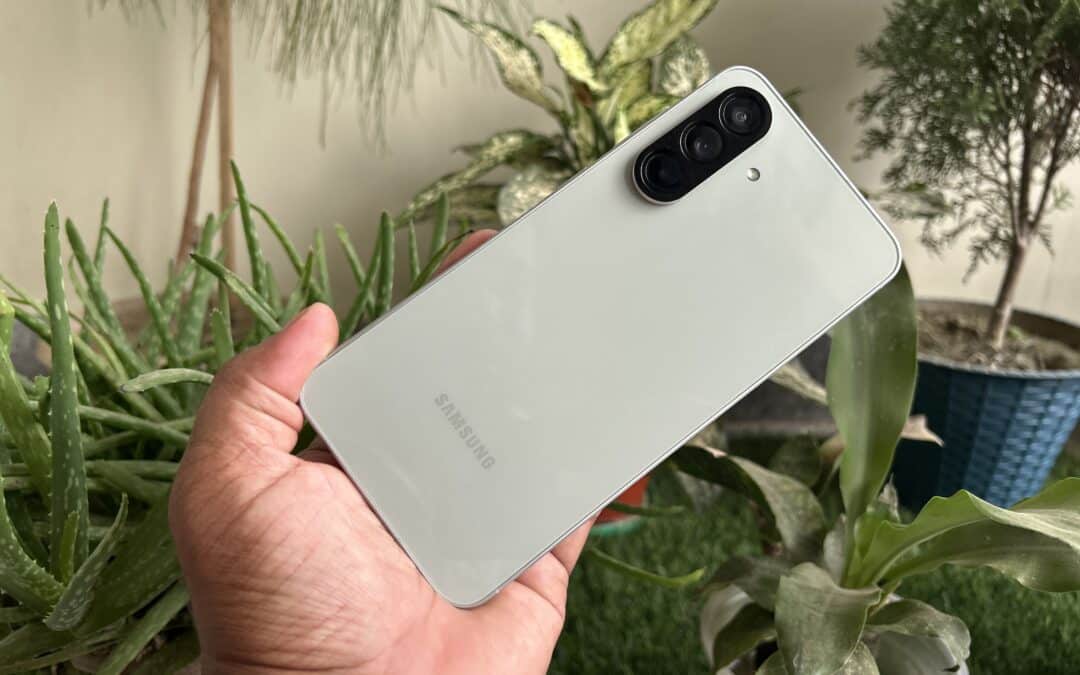 Samsung Sees 38% Growth in US Smartphone Shipments in Q2 2025