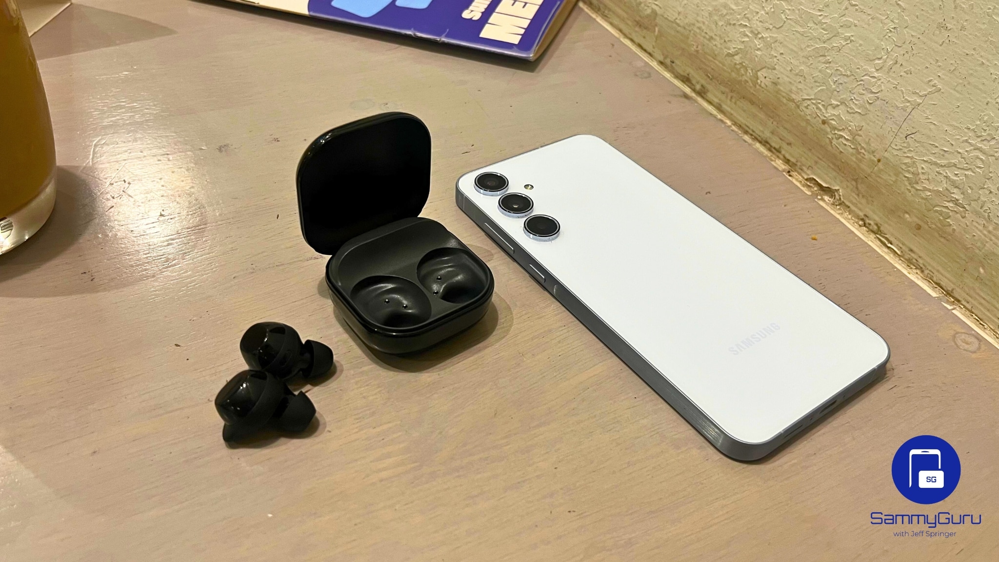 Galaxy Buds Core SammyGuru 8
