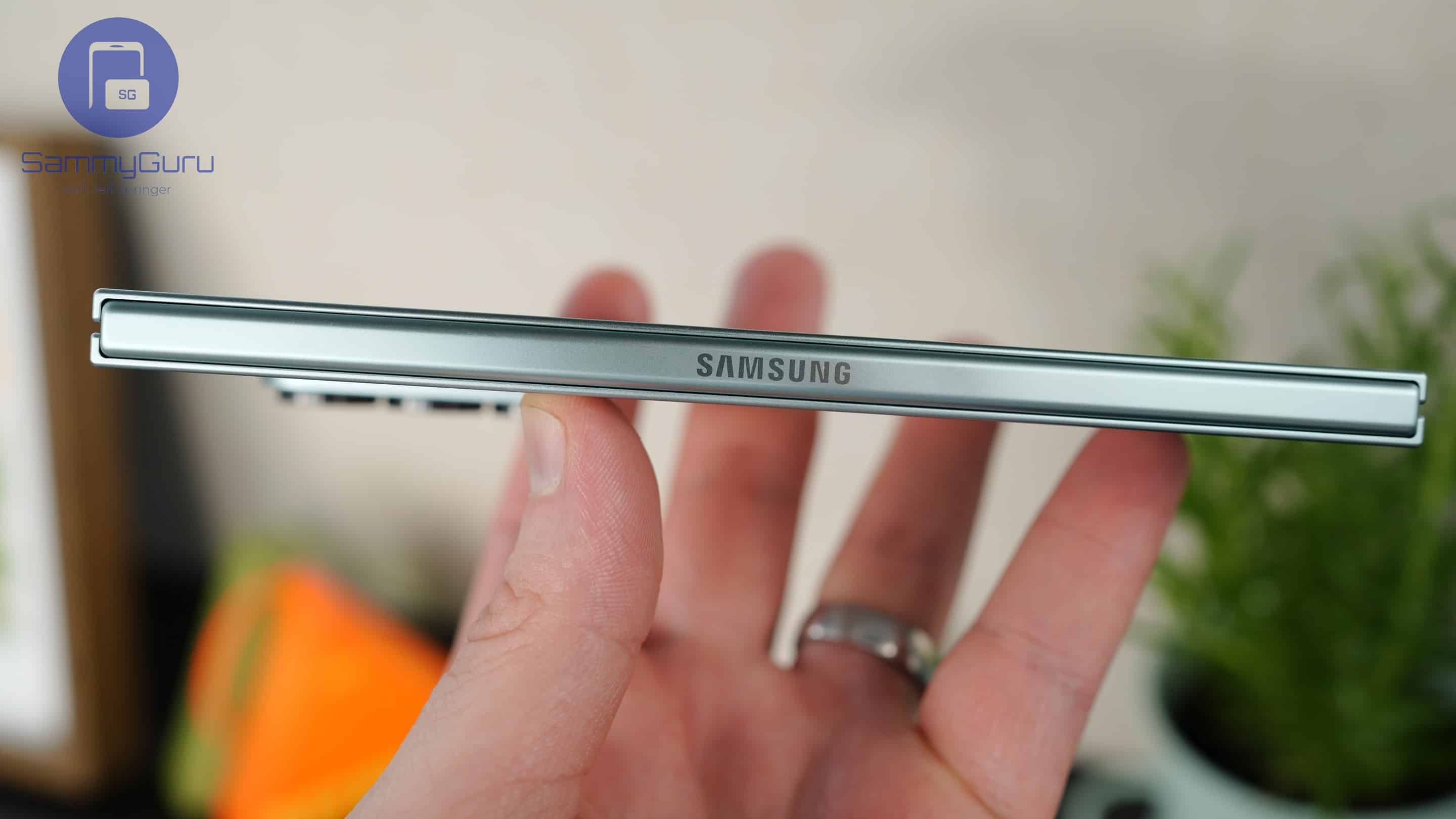 Galaxy Z Fold 7 SammyGuru 6 Samsung logo Galaxy Z Fold 7 SammyGuru 6 Samsung logo