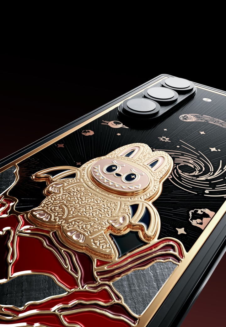 Galaxy. Z Fold 7 Cavier3