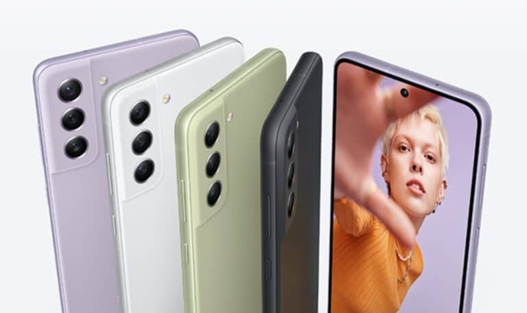 Galaxy S21 FE display camera selfie