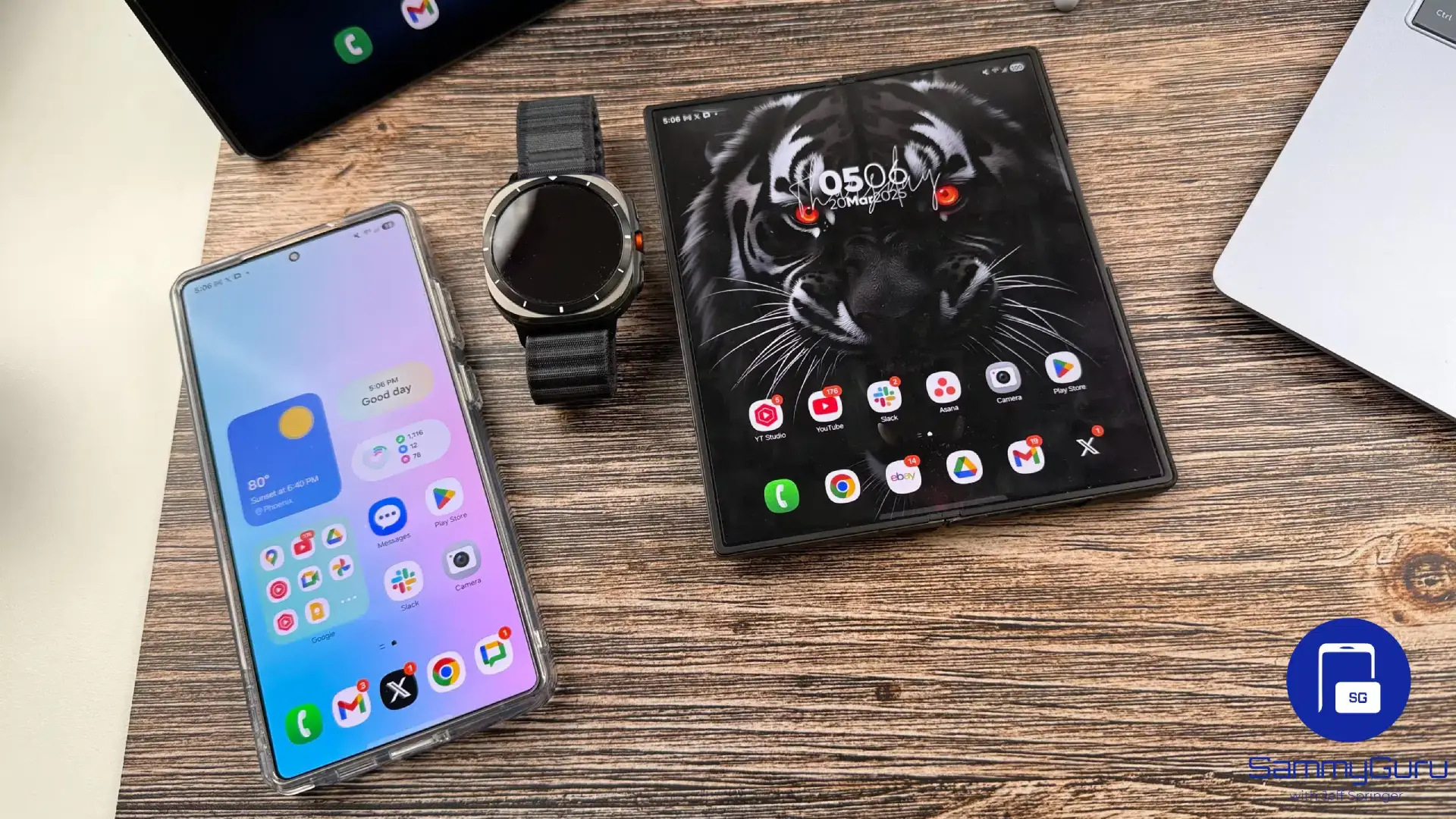 Samsung-Galaxy-ecosystem-Book-Tab-Fold-Watch-6