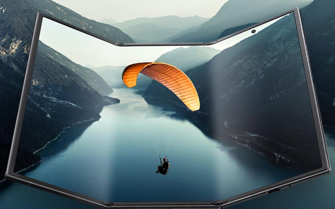 Apple May Adopt Galaxy Z TriFold-Style Strategy for First Foldable iPhone