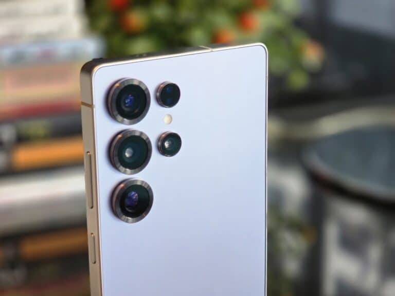 Galaxy S25 Ultra cameras