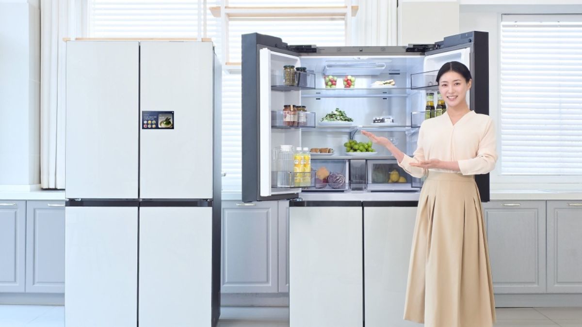 2026 Bespoke AI Family Hub Refrigerator