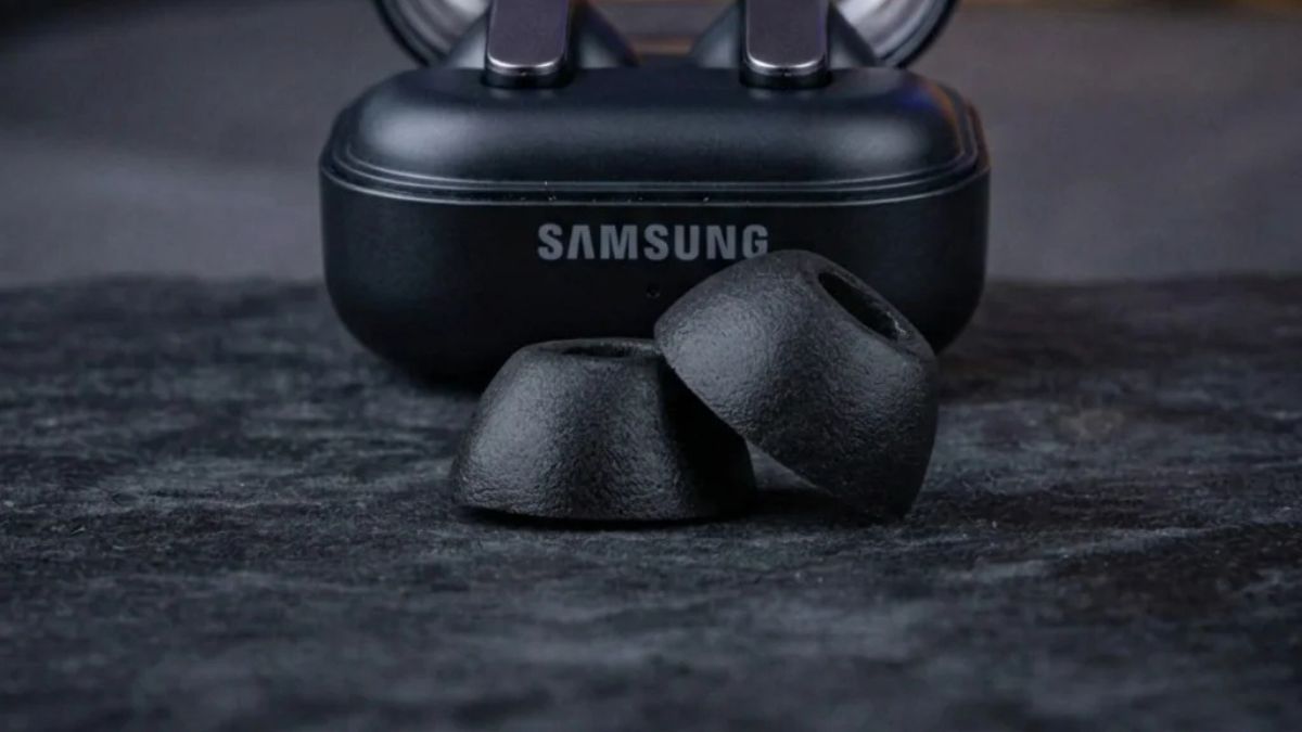 Buds 4 Pro memory foam ear tips Comply