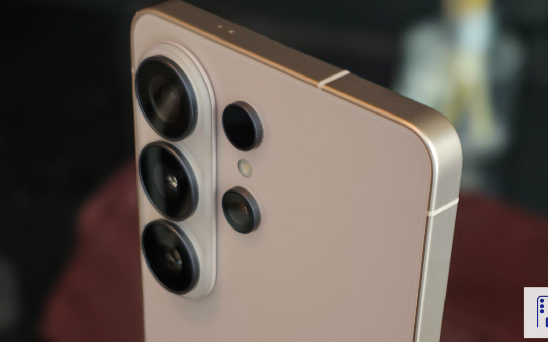 Galaxy S26 Ultra Fusion Camera: Is Samsung “Faking” 5x Zoom — Or Something Smarter?