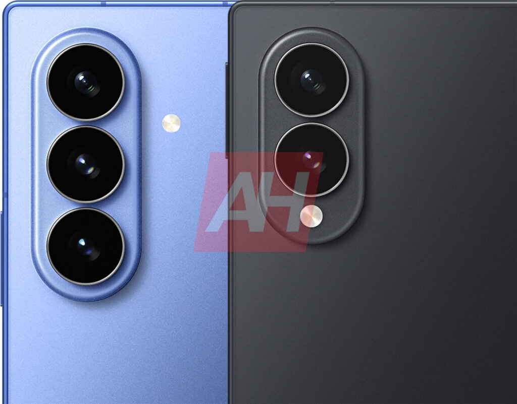 Galaxy Z Fold 8 vs Galaxy Z fold 8 Wide camera setups